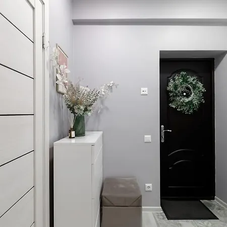 Apartment Cu La Padure *